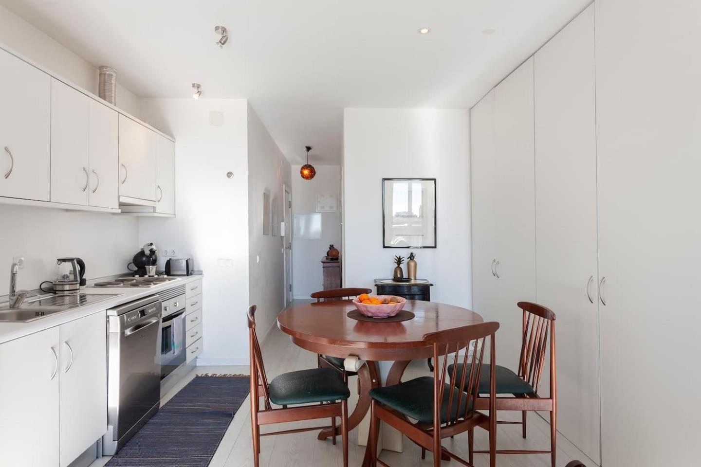 Great View And Location In Lisbon! Apartment Lisbon
